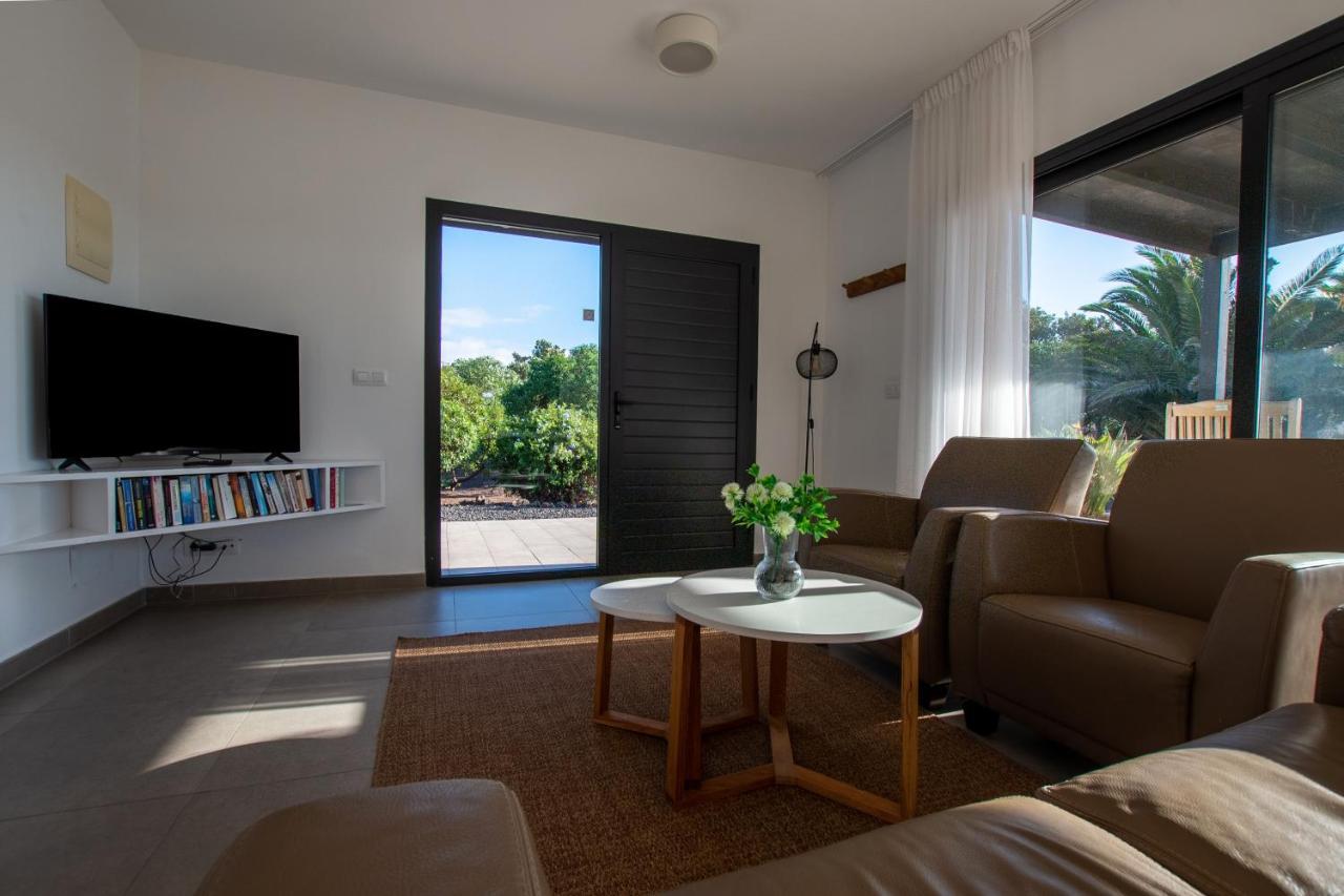 Heated & Shared Pool Villa Matriana 36B, North Shore Villas Ла-Олива Экстерьер фото